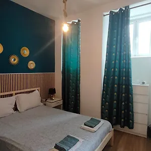 Cozy Flat At Apartment