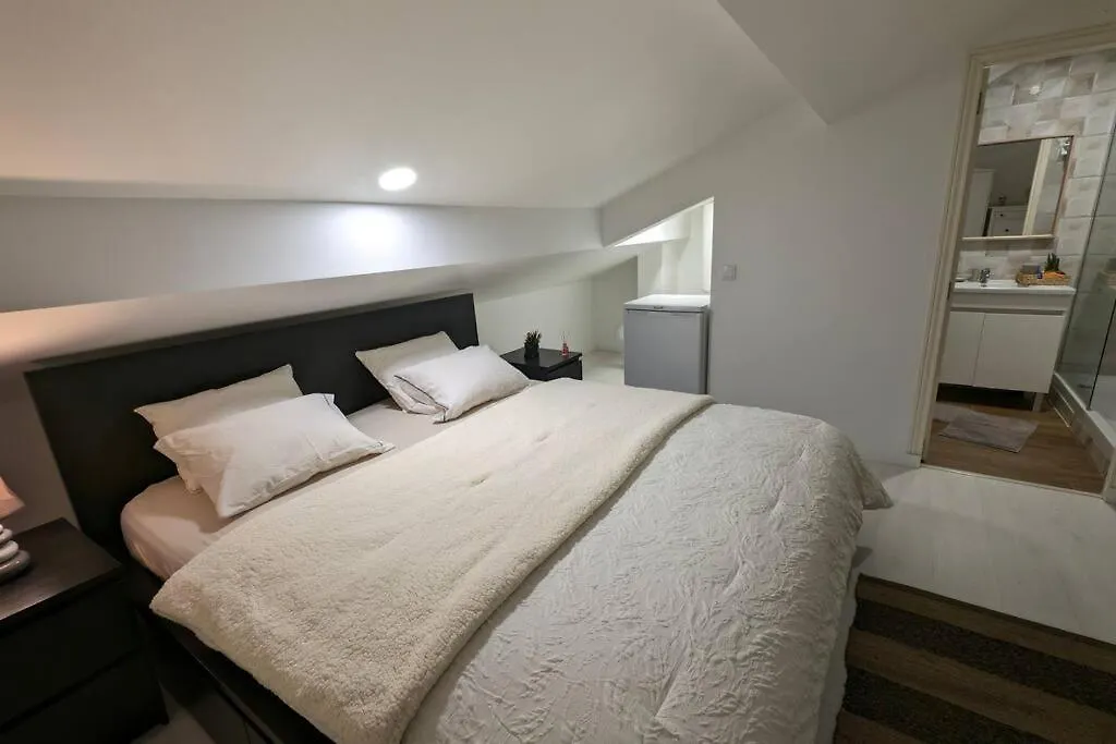 Casa Bela Apartment Lisbon 0*,