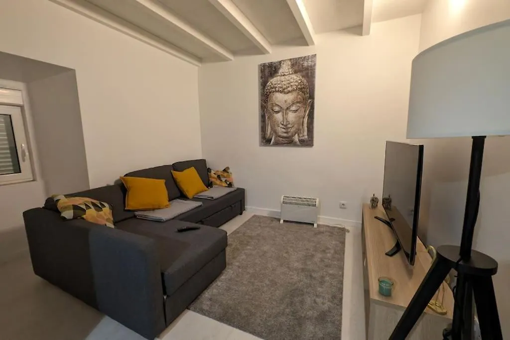 Casa Bela Apartment Lisbon